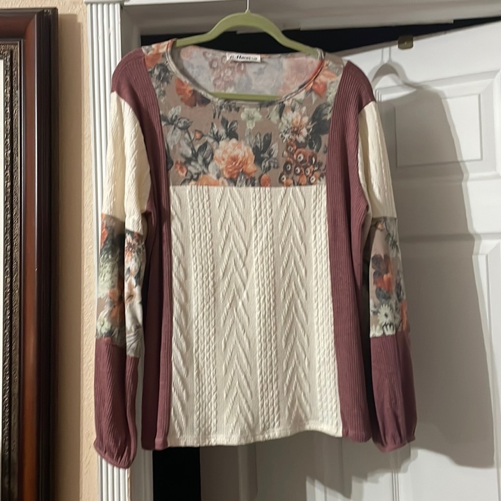 New Macaron lantern sleeve  colorblock with floral print  size 14/16 🌸 BC BAG 08